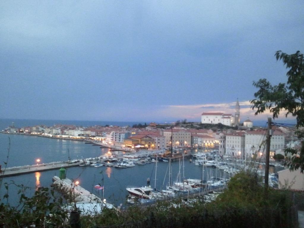 Apartments Piran Bagian luar foto